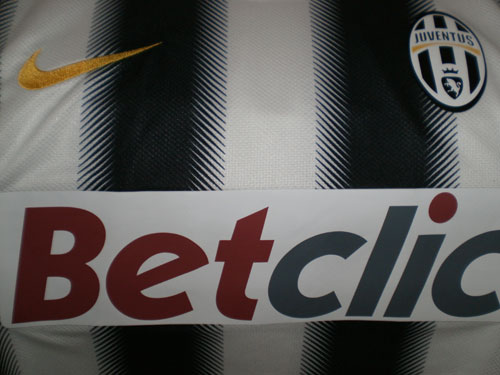 Juventus autentisk trøje 11-12 front